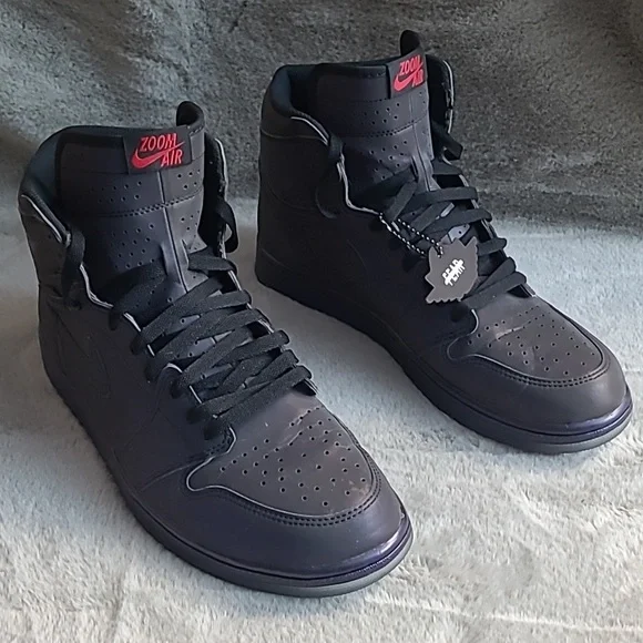 Nike Jordan Retro 1 "Fearless" Reflective High Top Mens 12 - Picture 1 of 12